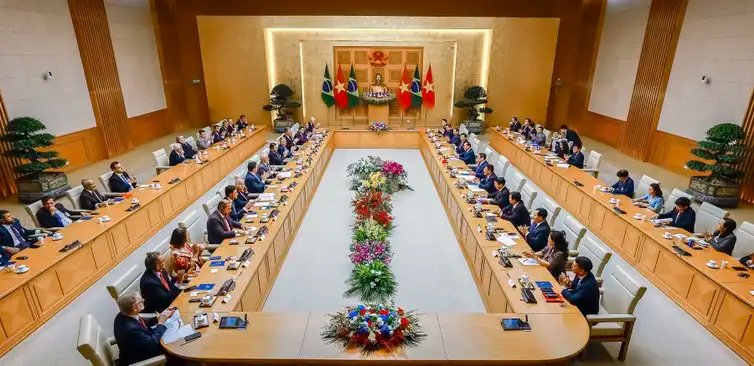 Presidente da República, Luiz Inácio Lula da Silva, durante encontro com o Primeiro-Ministro do Vietnã, Pham Minh Chinh.
Palácio do Governo - Vietnã.

Foto: Ricardo Stuckert / PR
