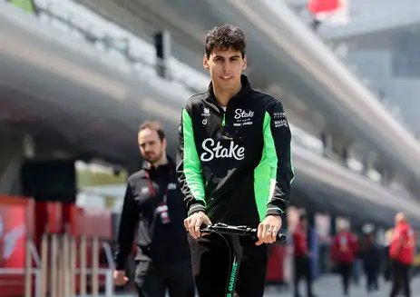 Reuters/ TYRONE SIU/ Proibida reprodução Shanghai, China - 22/03 2025 - Formula One F1 - Chinese Grand Prix - Shanghai International Circuit,
Sauber's Gabriel Bortoleto ahead of the Chinese Grand Prix. REUTERS/Tyrone Siu