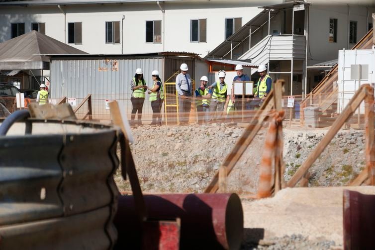 Paulo Pinto/Agência Brasil São Paulo (SP), 08.11.2023 - Peritos fazem vistoria no canteiro de obras do metro Linha 6 - Laranja, no bairro do Bexiga, onde foi encontrado um sítio arqueológico, nomeado como Saracura Vai-Vai. Foto: Paulo Pinto/Agência Brasil