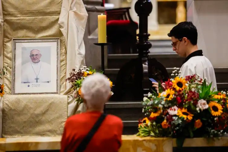 Paulo Pinto/Agência Brasil SSão Paulo (SP), 21/04/2025 - Missa em em homenagem ao Papa Francisco, na Catedral da Sé.
Foto: Paulo Pinto/Agência Brasil