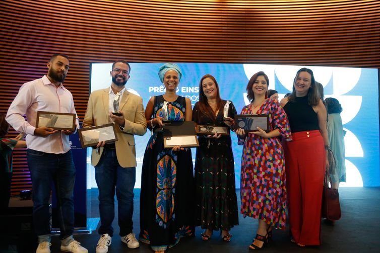 Paulo Pinto/Agência Brasil São Paulo SP 04/12//2023 - Entrega do Prêmio Einstein + Admirados da Imprensa de Saœde,Ciência e Bem-Estar, no Centro de Ensino e Pesquisa Albert Einstein . Foto Paulo Pinto/Agência Brasil