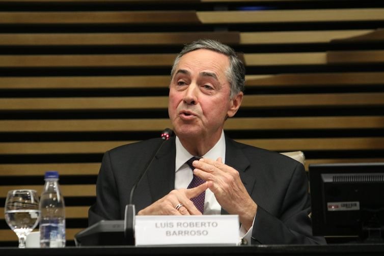 Rovena Rosa/Agência Brasil São Paulo (SP), 22/04/2024 - O presidente do Supremo Tribunal Federal - STF, Luís Roberto Barroso, participa de reunião na Federação das Indústrias do Estado de São Paulo (Fiesp). Foto: Rovena Rosa/Agência Brasil