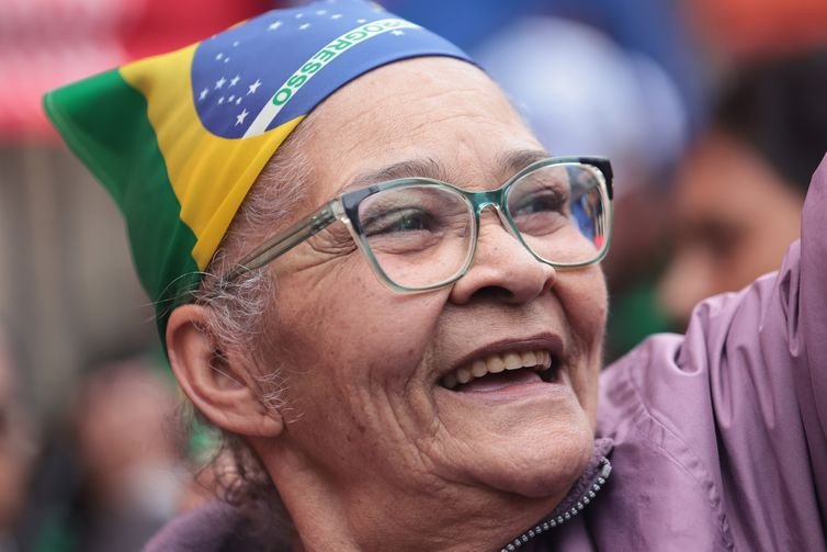 Paulo Pinto/Agência Brasil São Paulo (SP), 07/09/2025 - Centrais sindicais e os movimentos populares que compõem as Frentes Brasil Popular e Povo Sem Medo realizam ato em defesa da soberania e da pauta da classe trabalhadora, na Praça da República. Foto: Paulo Pinto/Agência Brasil