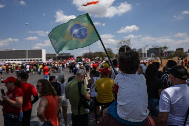 Marcelo Camargo/Agência Brasil Brasília (DF), 21/09/2025 -Organizações e movimentos sociais realizam atos contra o projeto de Anista aos golpistas de 8/1 e a PEC da Blindagem, que busca dar ao congresso a prerrogativa de autorizar abertura de processos contra parlamentares. Foto: Marcelo Camargo/Agência Brasil