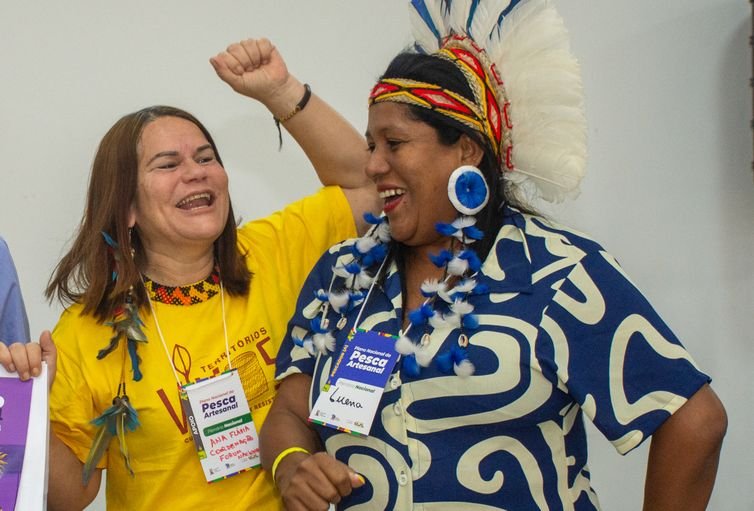 Foto: Felipe Araújo. Brasília - 06/09/2025 Plenária dos Pescadores Artesanais. ( Ana Flávia Pinto, coordenadora do Fórum Nacional da Pesca Artesanal, Camiseta amarelo) Foto: Felipe Araújo.