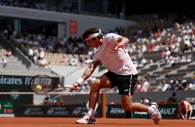 REUTERS/Benoit Tessier/Proibida reprodução Thiago Wild surpreende Medvedev e elimina número 2 do mundo em Roland Garros
30/05/2023
REUTERS/Benoit Tessier