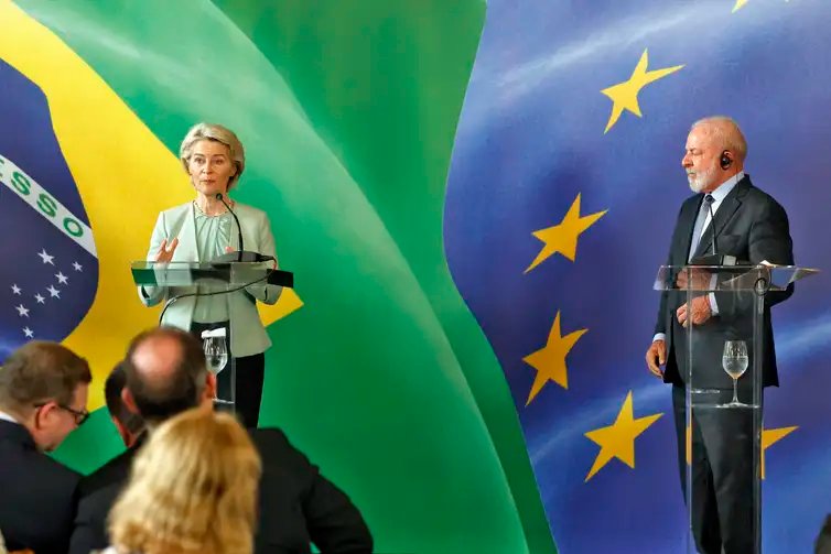 Tânia Rêgo/Agência Brasil Rio de Janeiro (RJ), 16/01/2026 - A presidente da Comissão Europeia (CE), Ursula van der Leyen, durante encontro com o presidente da República, Luiz Inácio Lula da Silva, para reunião no Palácio do Itamarati antes da assinatura do acordo Mercosul - União Européia. Foto: Tânia Rêgo/Agência Brasil