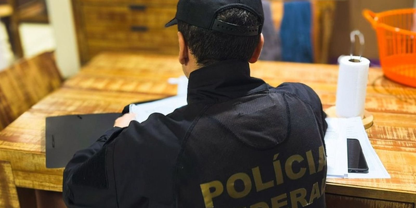 PF investiga policiais acusados de proteger lavagem de dinheiro