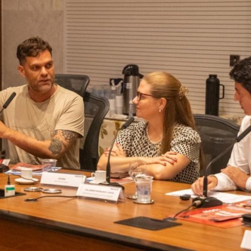 Assembleia Legislativa do Paraná | ALEP | Notícias > Deputado Goura (PDT) defende manutenção e aperfeiçoamento de políticas públicas que garantam a integração da população de migrantes no Paraná