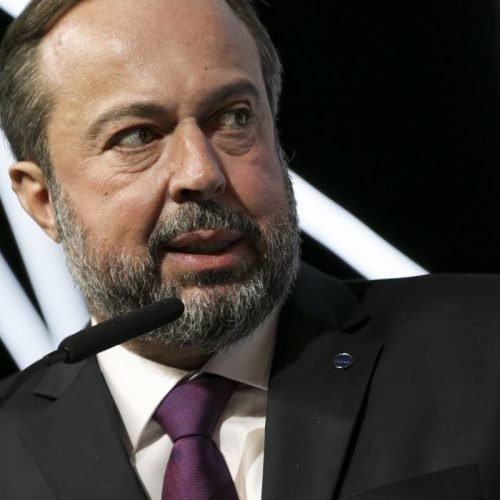 Brasil e China discutem carros elétricos e transição energética