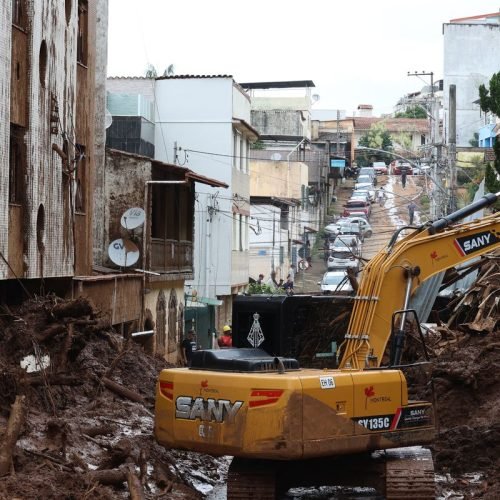 Chuva: Inmet emite alerta vermelho para regiões Norte e Noroeste de MG