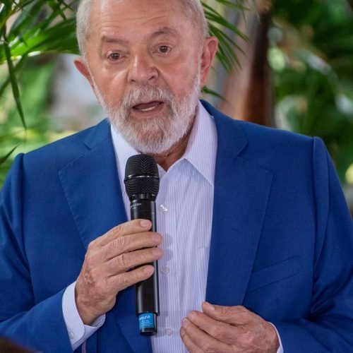 Em pronunciamento, Lula destaca ações para combate ao feminicídio