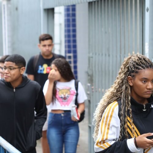 Fies: pré-selecionados devem complementar inscrição até esta terça