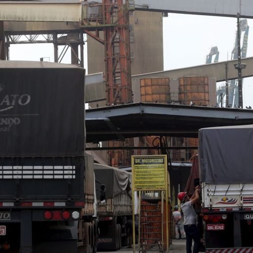 Senado aprova PEC sobre locais de descanso de motoristas profissionais